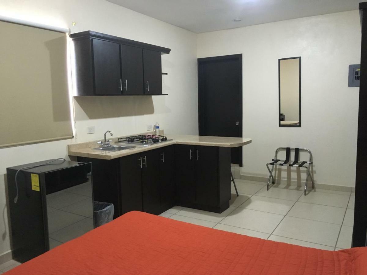 Hgen Rooms & Suites Los Mochis Luaran gambar