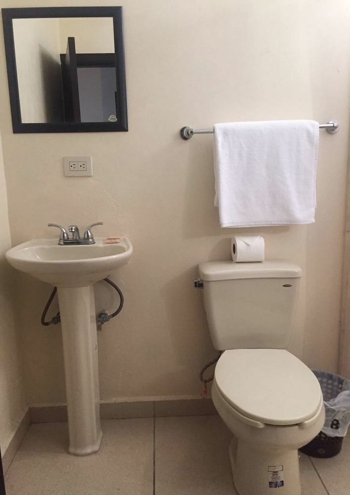 Hgen Rooms & Suites Los Mochis Luaran gambar